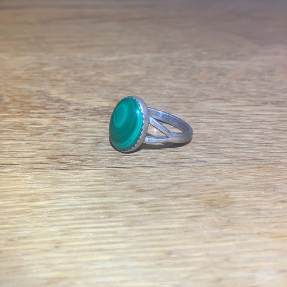 Sterling silver and malachite ring - Picture 1 of 3